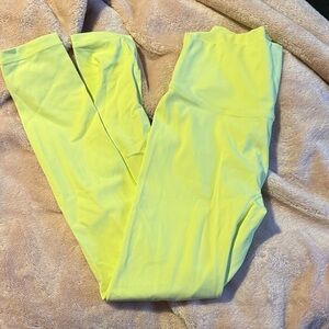 Paragon size large lemon lime leggings sculpt seam plus recstretch